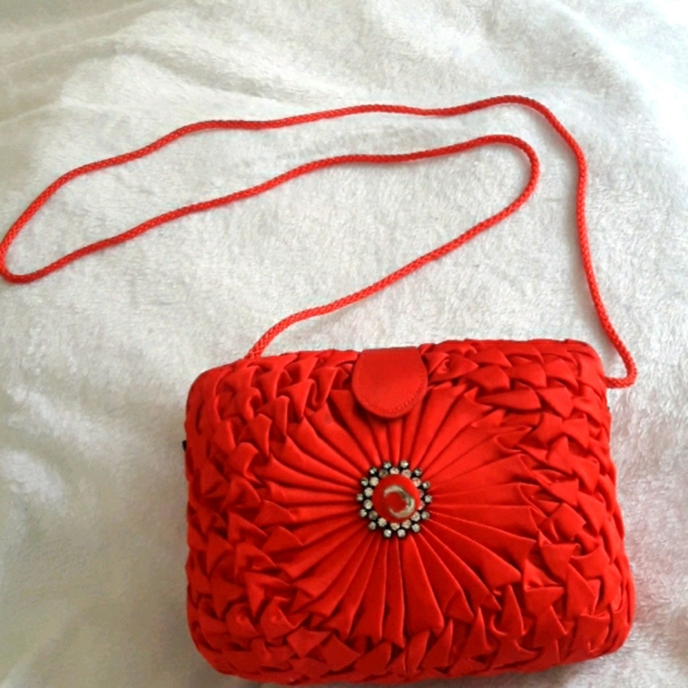 Hand bag